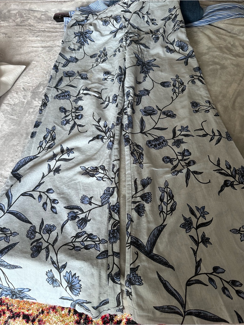 Khaadi marching set - Floral Wide-Leg Pants - Blue on Cream